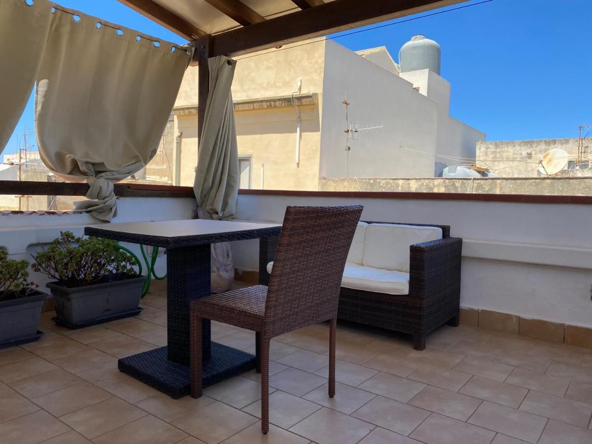 Mansarda Con Terrazzo Διαμέρισμα Τράπανι Εξωτερικό φωτογραφία